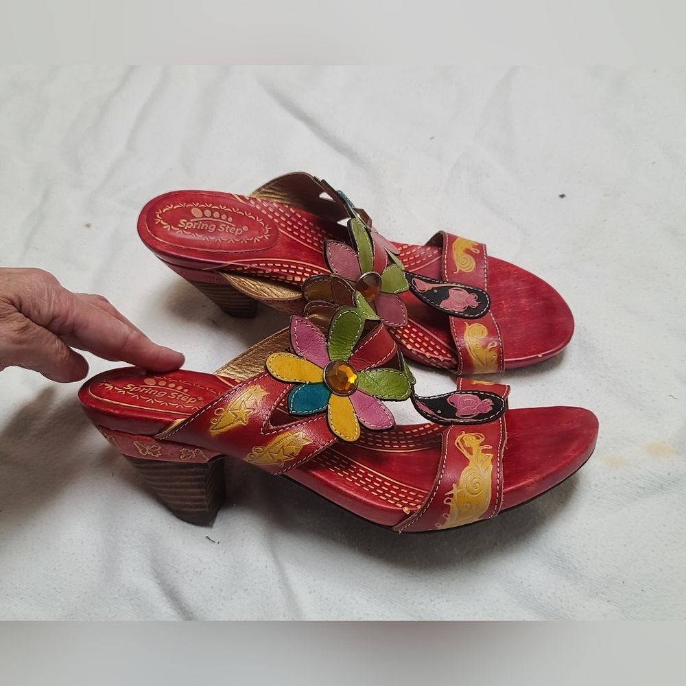 Spring Step Women's Red Floral Sandals, Low Heel, Size 40, Papaya - Picture 6 of 13